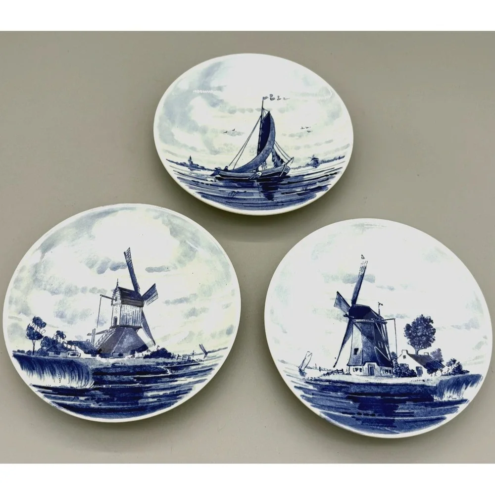 Vintage Delfts Blue Royal Wall Plates Hand Painted Set of 3 Made in Holland 5.5